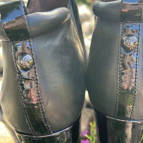 DONALD J PLINER, CORALIE BOOTIE Size 9.5 - Picture 5 of 10